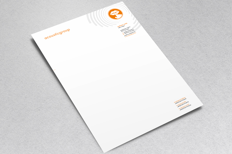 Briefbogen grau Orange mit Logo und angeschnittenen Signet der acousticgroup