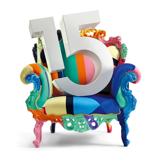 stilwerk - Jubiläums-Logo 15 in 3D auf Stuhl